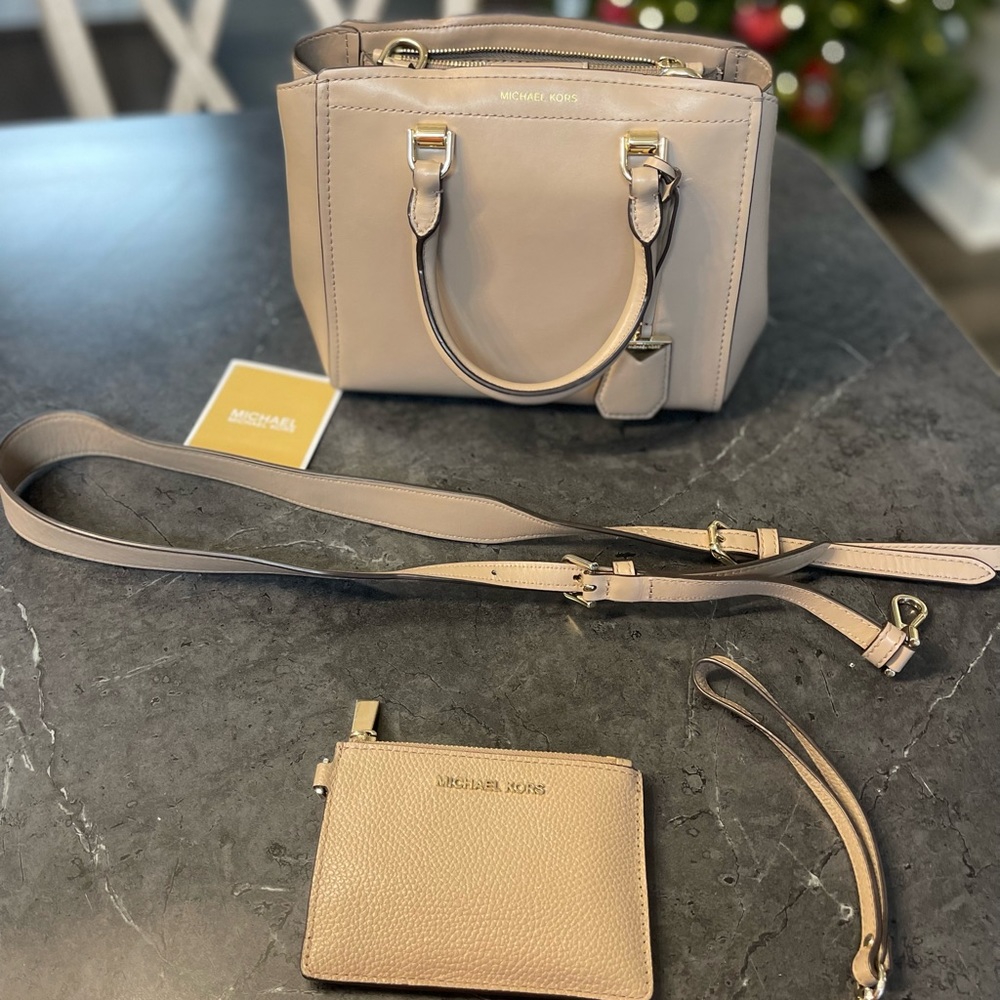 Michael Kors handbag